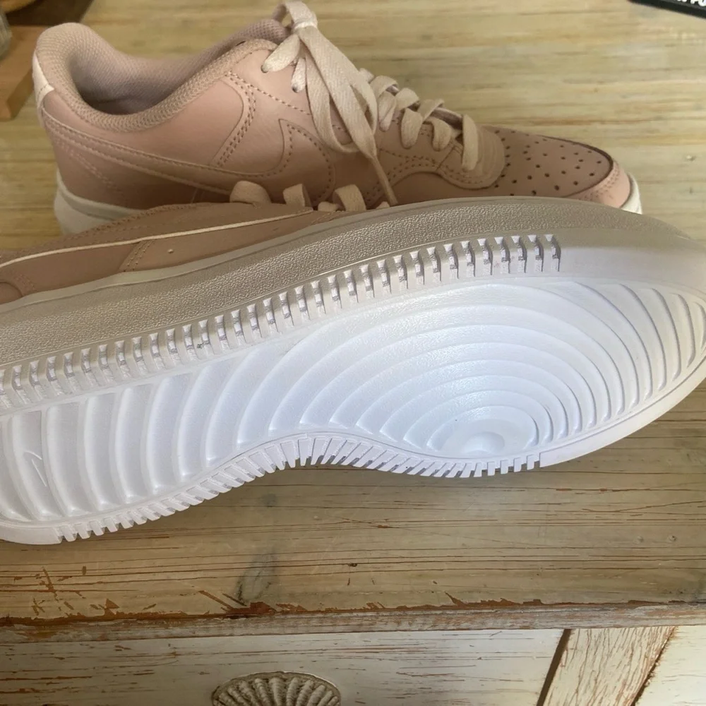 Nike Alta Women's Pink Low-Top Platform Sneakers